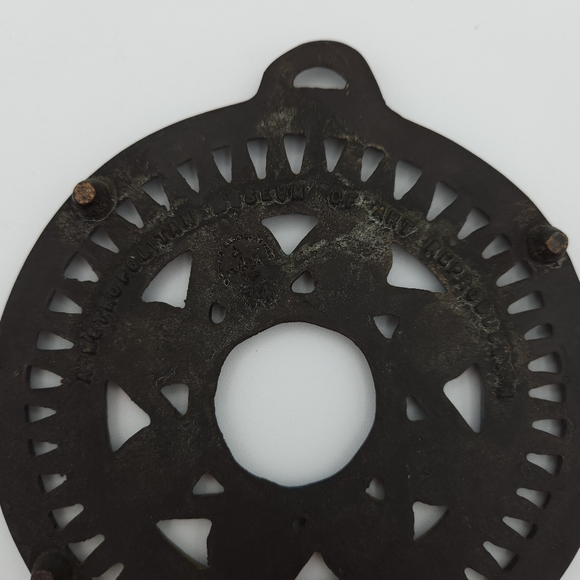 Metropolitan Museum of Art Round Trivet Near Eastern Art Pendant Reproduction - Picture 5 of 7